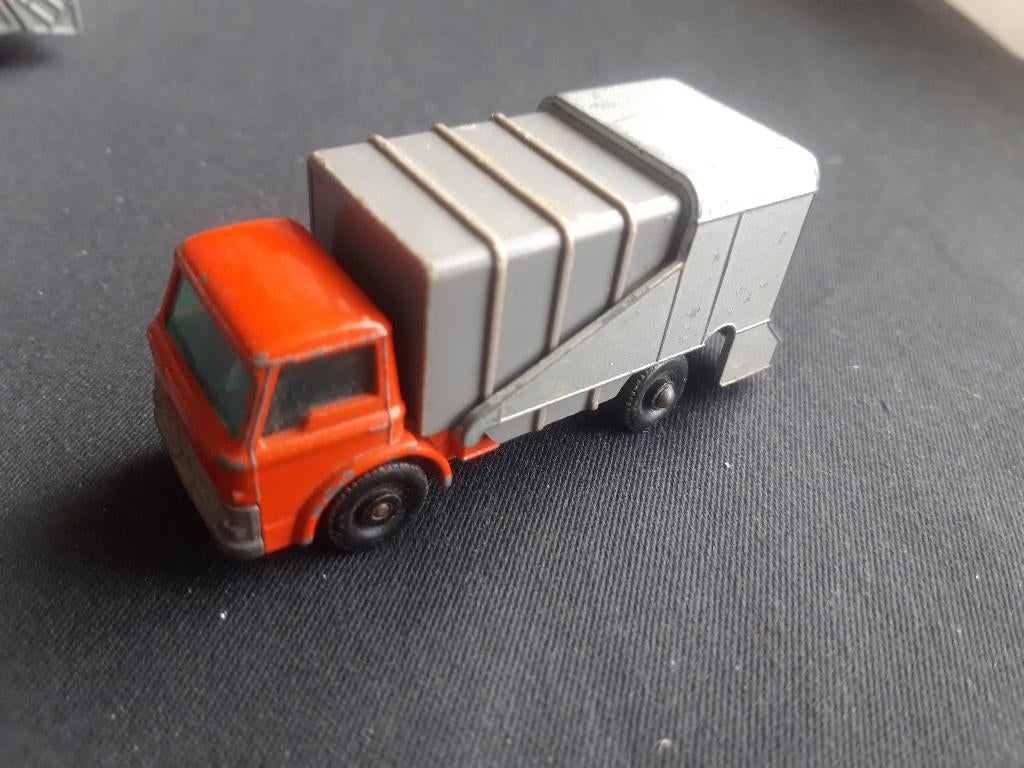 Matchbox by Lesney no. 7 Ford D vuilniswagen, Hobby en Vrije tijd, Modelauto's | Overige schalen, Gebruikt, Bus of Vrachtwagen