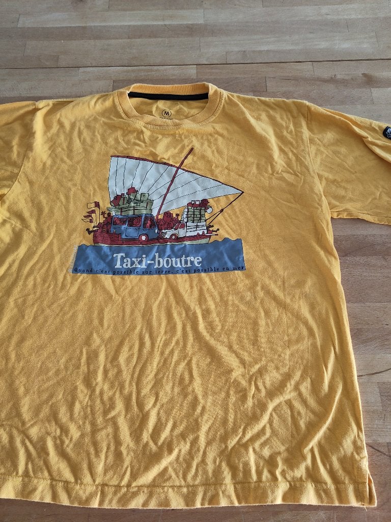 T-shirt, Kleding | Heren, T-shirts, Maat 48/50 (M), Geel, Ophalen of Verzenden, Gedragen