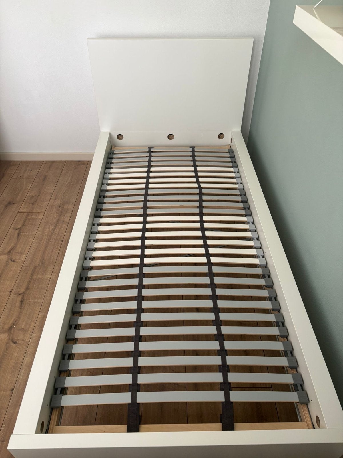IKEA Malm bedframe wit 90x200 cm met lattenbodem en lade’s., Huis en Inrichting, Slaapkamer | Bedden, 90 cm, Eenpersoons, Wit