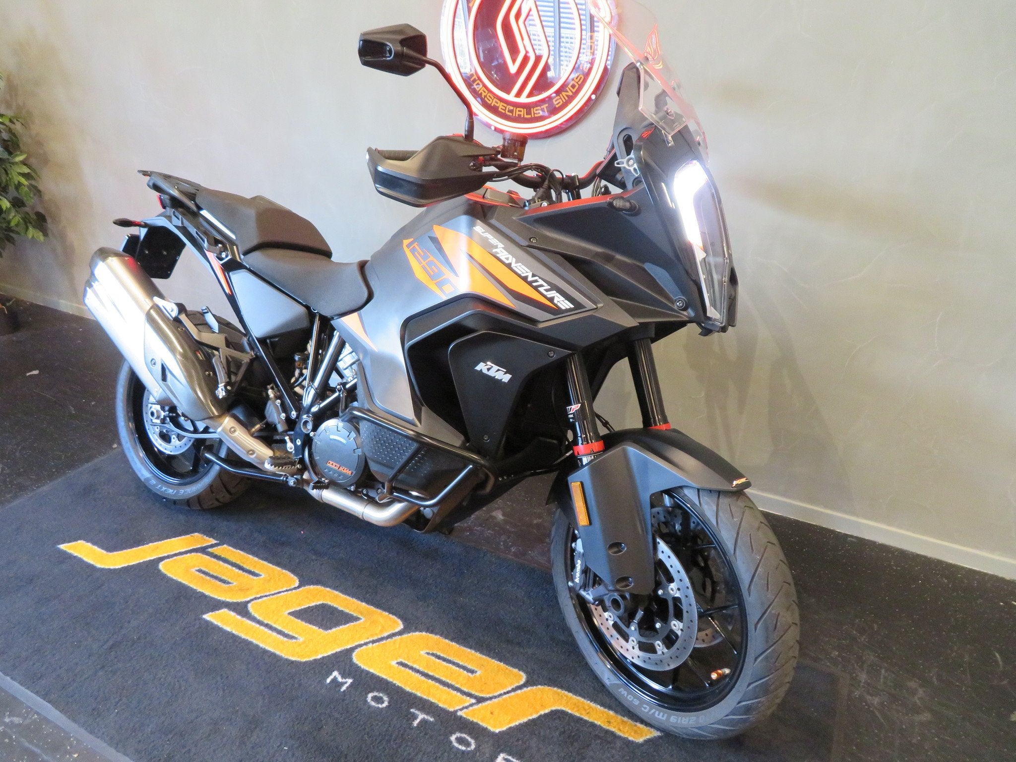KTM SUPER ADVENTURE 1290 S NIEUWSTAAT! (bj 2022), Bedrijf, Toermotor, 1290 cc