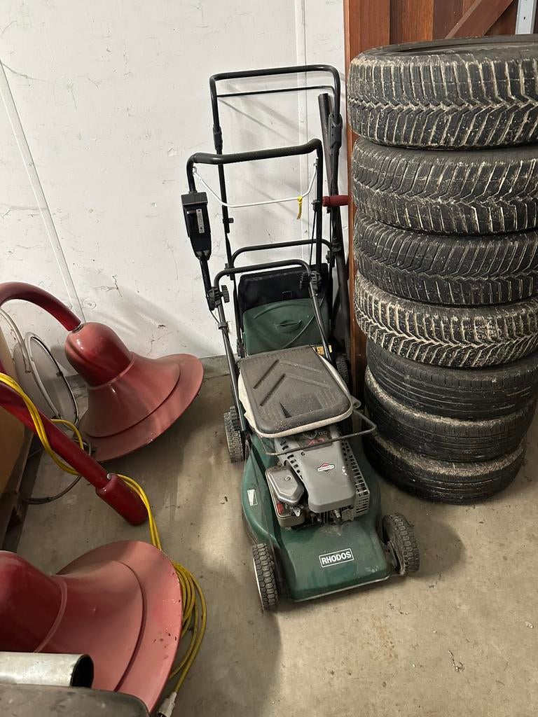 Ferticuteermachine, Tuin en Terras, Grasmaaiers, Ophalen, Gebruikt, Benzine-grasmaaier