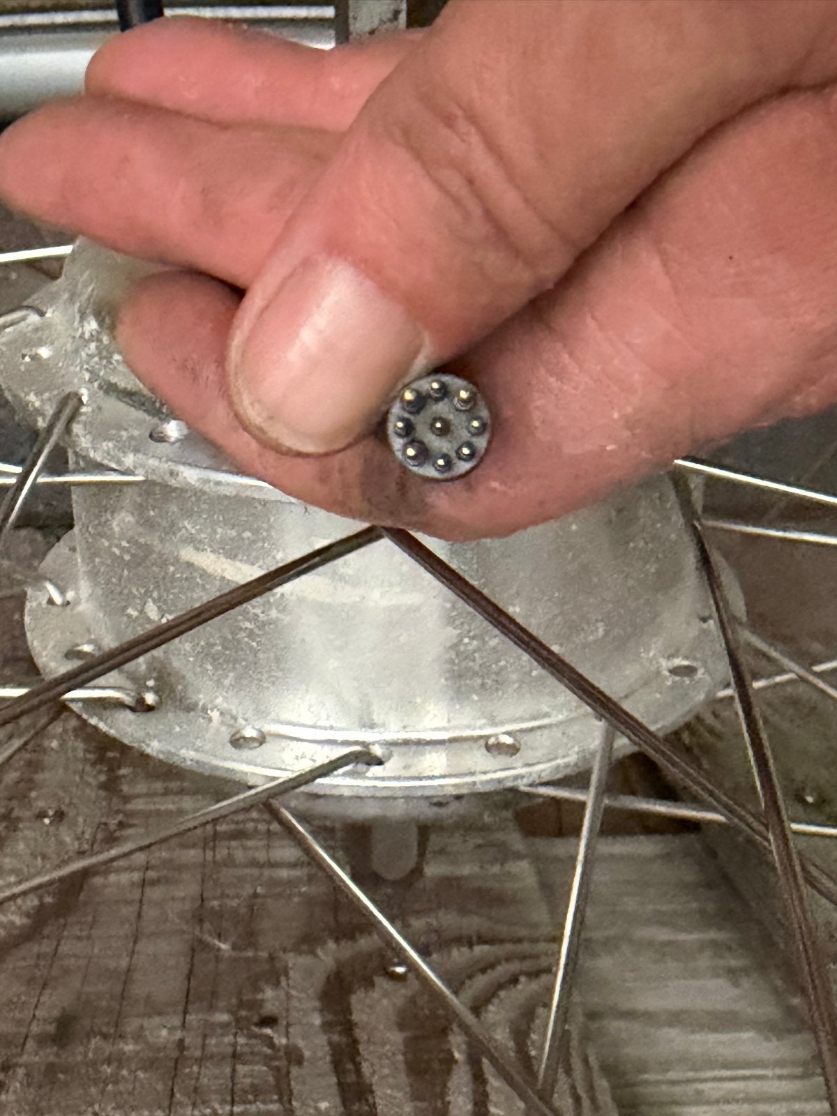 Voorwiel 28 inch met 9-pins connector Batavus Fuego E-bike, Ophalen of Verzenden, Gebruikt, Elektrische fiets, Wiel