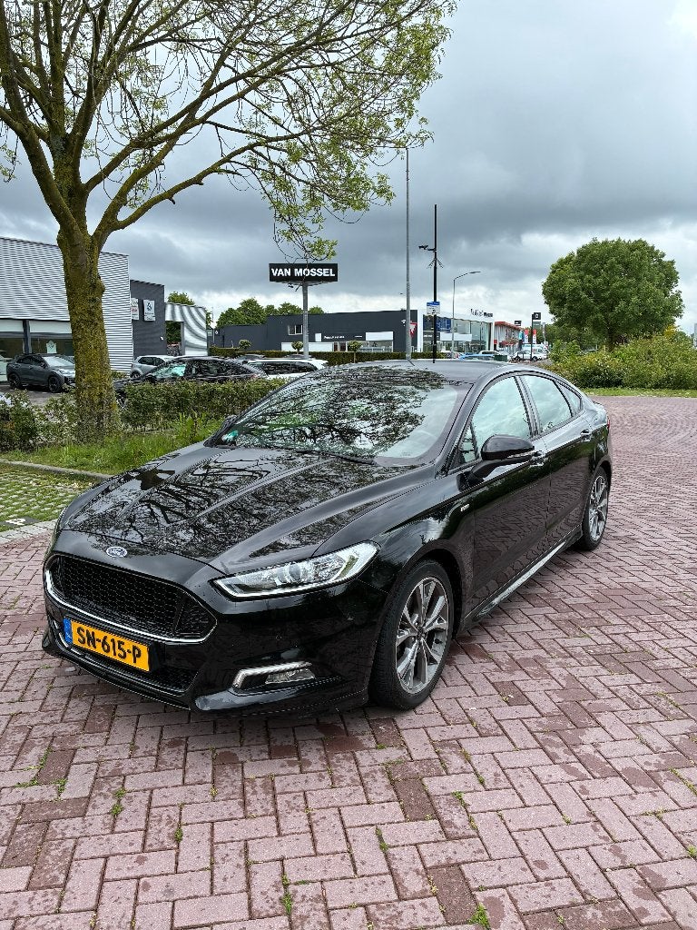 Ford Mondeo 1.5 Ecoboost 118KW 5-D 2018 Zwart, Auto's, Voorwielaandrijving, Euro 5, Stof, 4 cilinders