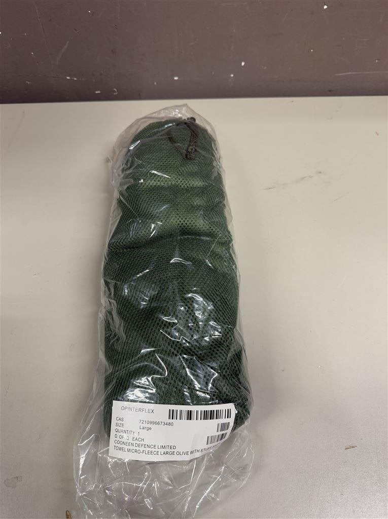 Britse Militaire Leger Olijfgroene Micro Fleece Handdoek Met, Ophalen of Verzenden, Landmacht, Engeland, Embleem of Badge