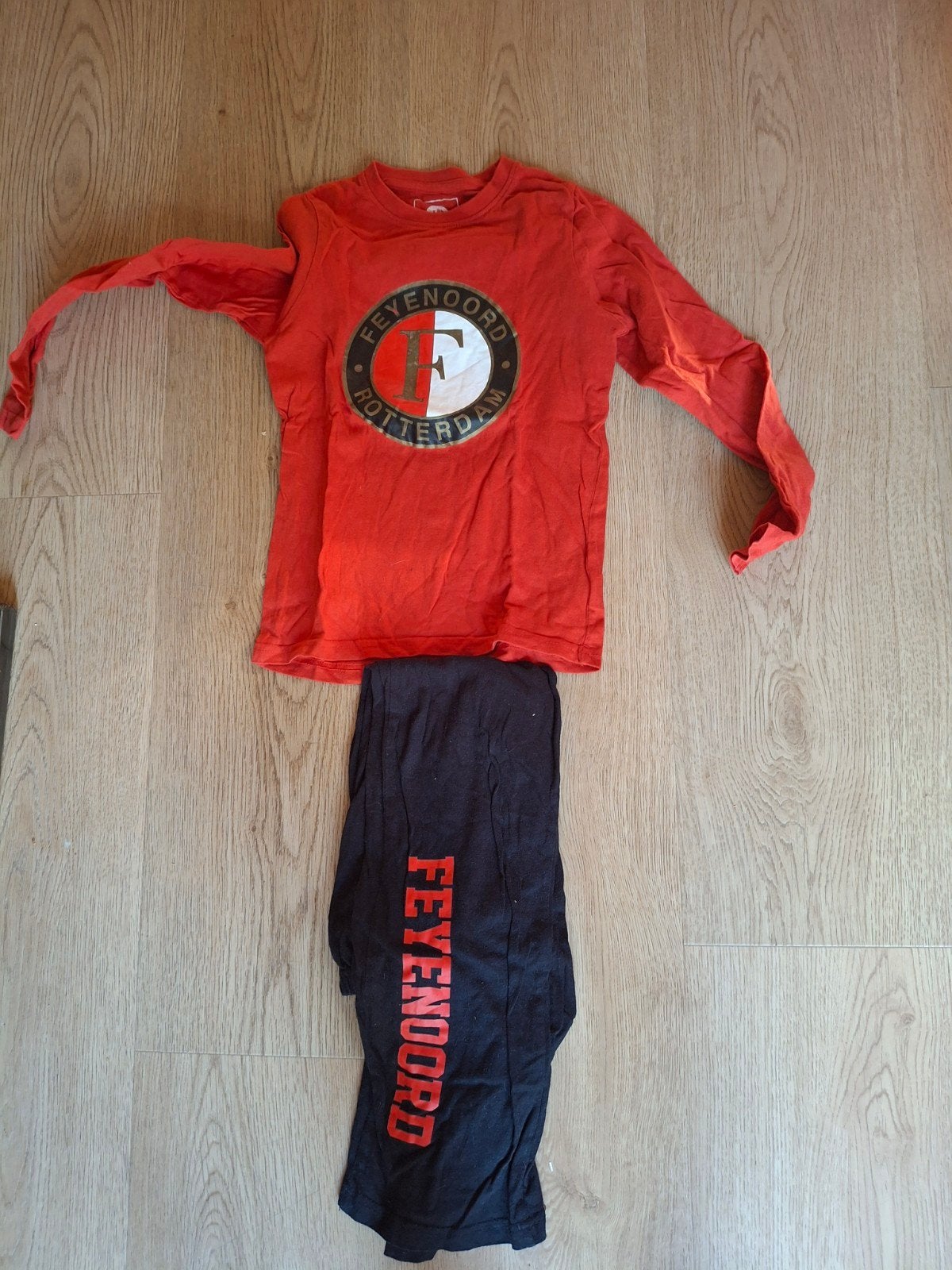 feyenoord pyama 140/146, Ophalen of Verzenden, Meisje, Nacht- of Onderkleding