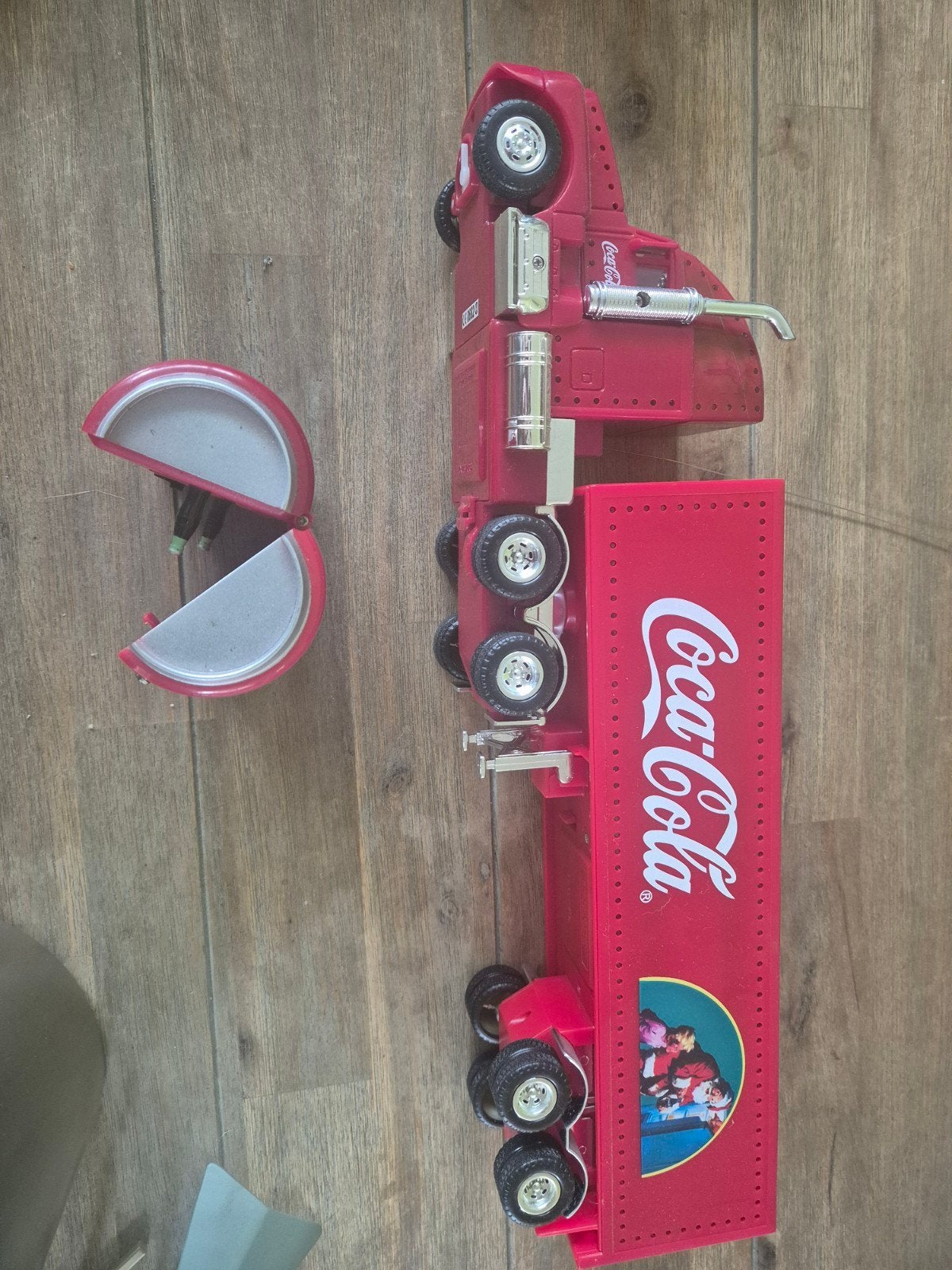 afstand bestuurbare Coca-Cola vrachtauto met licht en geluid, Ophalen of Verzenden, Zo goed als nieuw