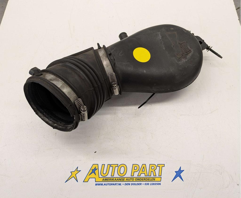 Chevrolet Express 5.7L luchtinlaatslang 1996-2002, Gebruikt, Info@gm.com, Chevrolet, Ophalen of Verzenden