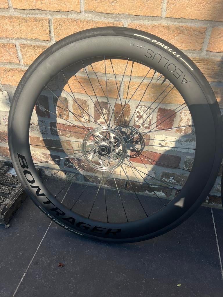 Bontrager Aeolus Pro 51 TLR wielset met SRAM Red cassette, Zo goed als nieuw, Racefiets, Carbon, Ophalen
