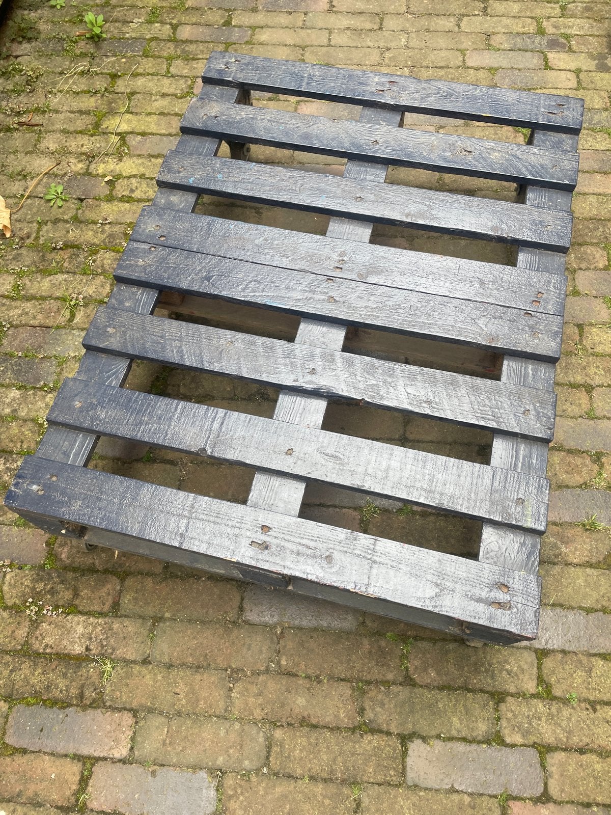 Blauw geverfde pallet met wielen - Ideaal voor meubels, Ophalen, Gebruikt