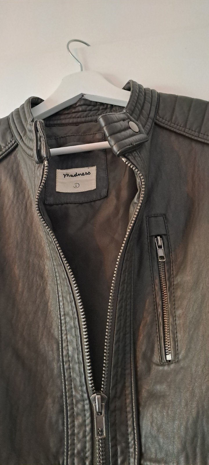 Heren imitatie leren jas - Madness - Maat L, Kleding | Heren, Maat 52/54 (L), Zwart, Ophalen of Verzenden, Zo goed als nieuw