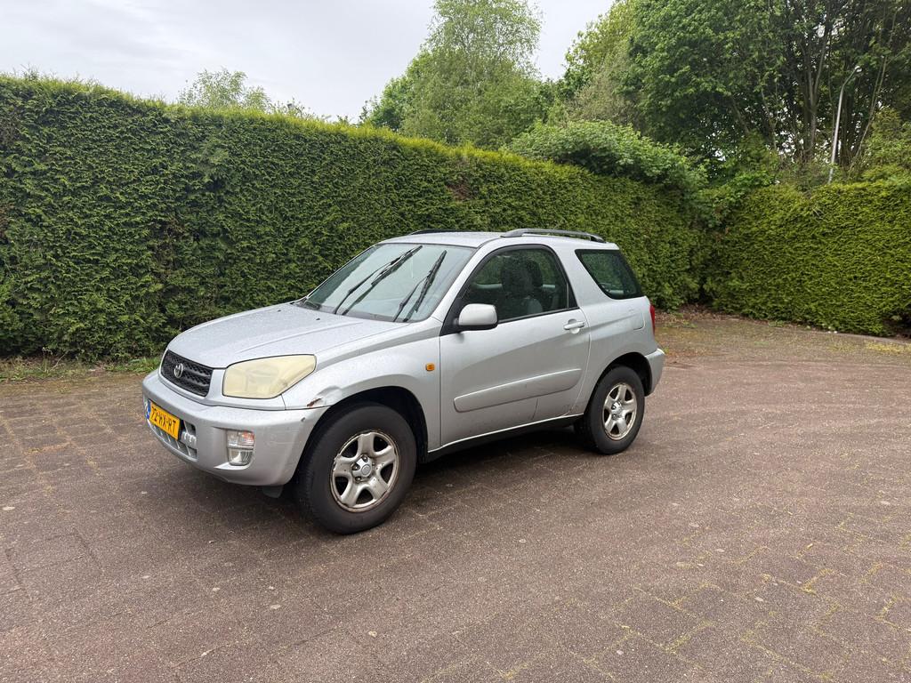 Toyota RAV4 1.8-16V VVT-i Luna, Voorwielaandrijving, Gebruikt, 4 cilinders, Bedrijf