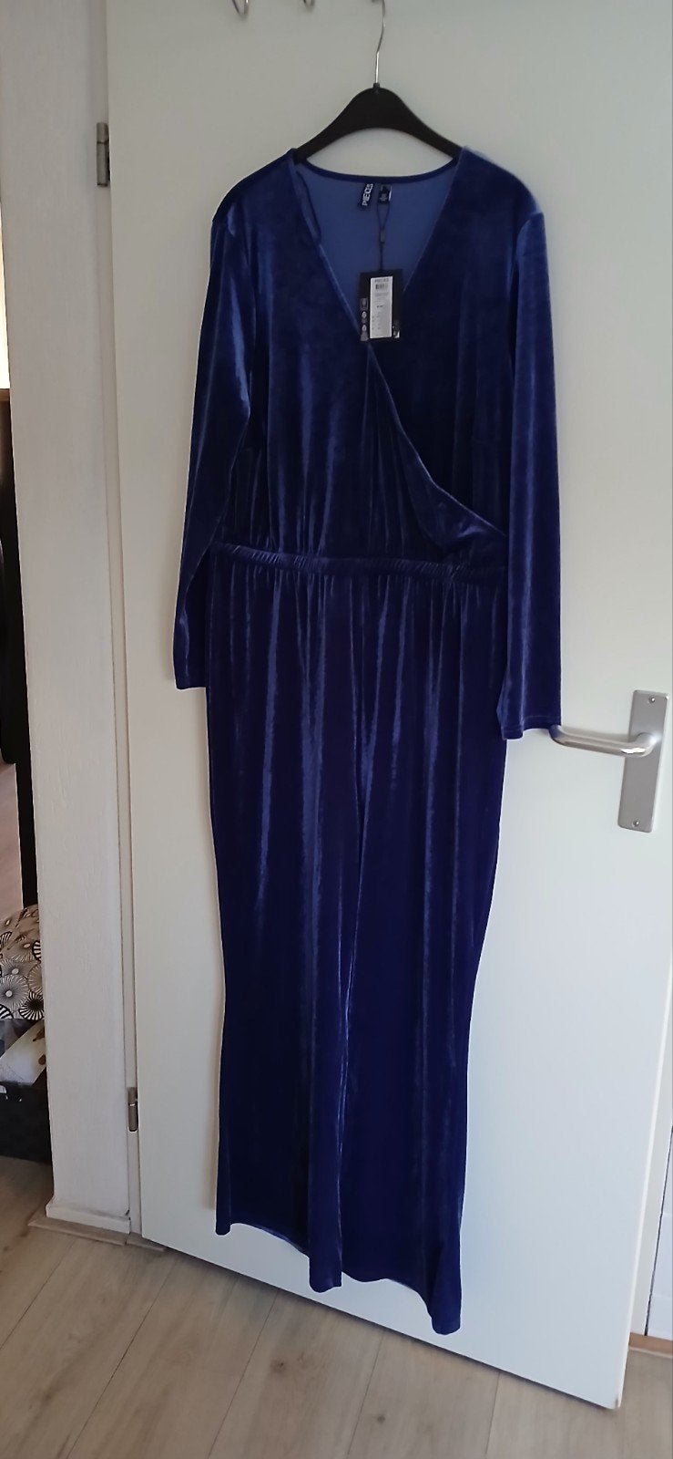 PIECES Mooie jumpsuit nieuw mt 46 kobaltbl velours, Verzenden, Nieuw, Maat 46/48 (XL) of groter
