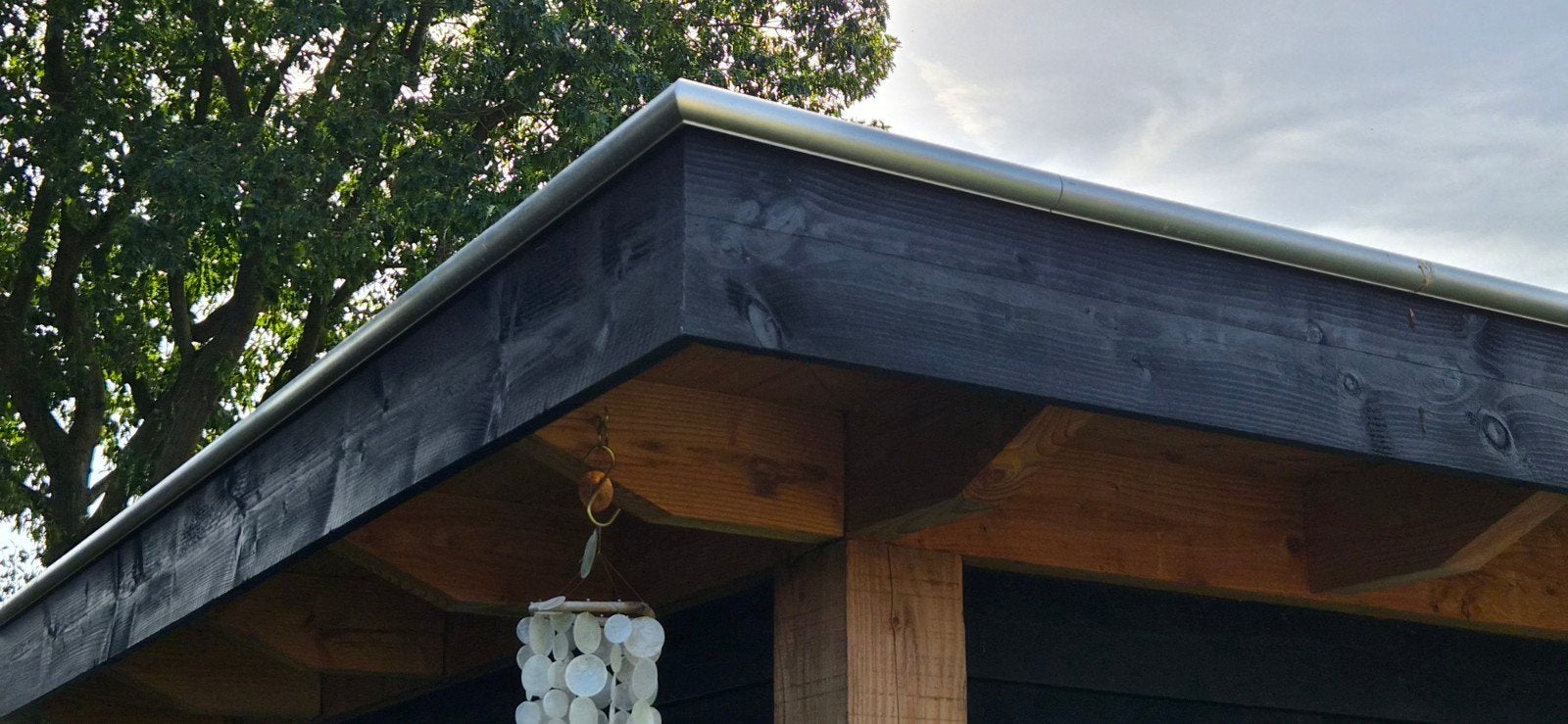 Nieuw: kraaldaktrim, hoekstukken en loden stadsuitloop., Ophalen of Verzenden, Nieuw