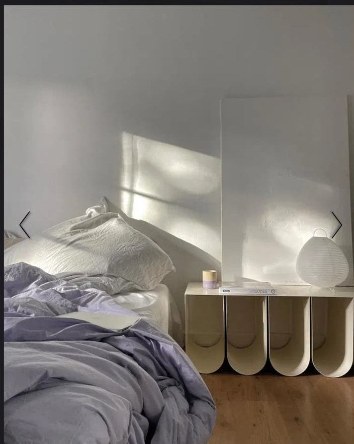 Kristina Dam Curved Bankje / Tafel - beige Metaal, Ophalen, Minder dan 45 cm, Metaal of Aluminium, Zo goed als nieuw