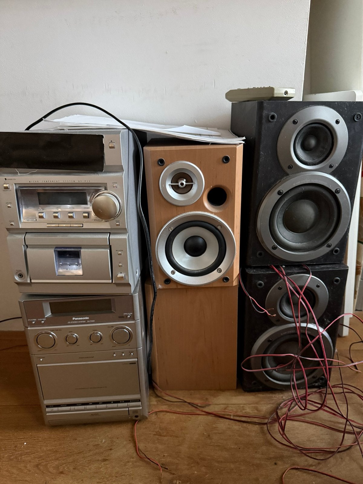 Twee mini stereo sets met 4 speakers, Gebruikt, Microset, Speakers, Ophalen