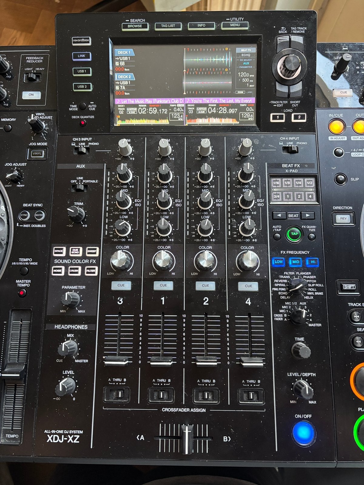 Foto 5 van Pioneer XDJ-XZ