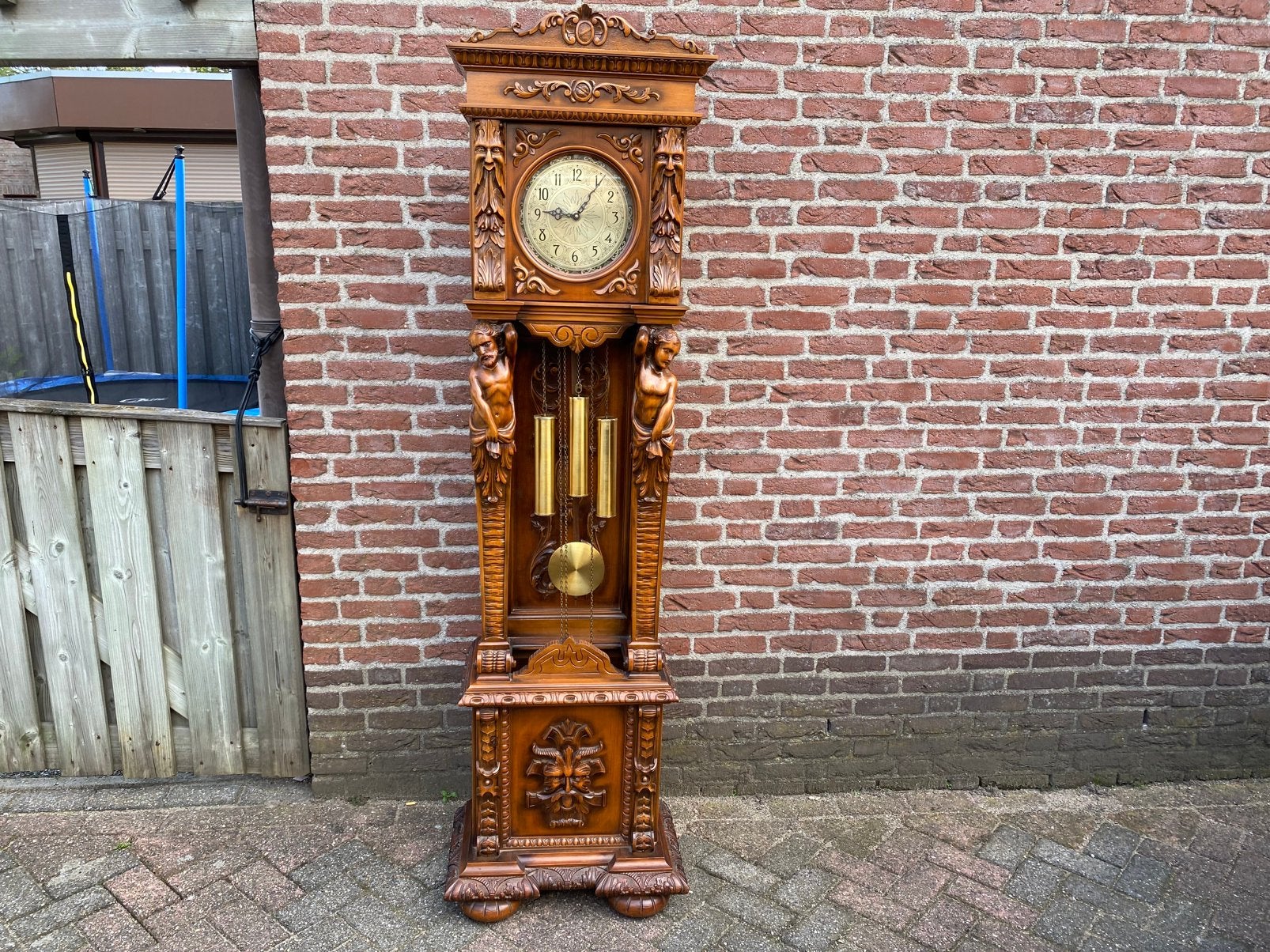 Staande barok klok met houten beelden !!!!, Ophalen