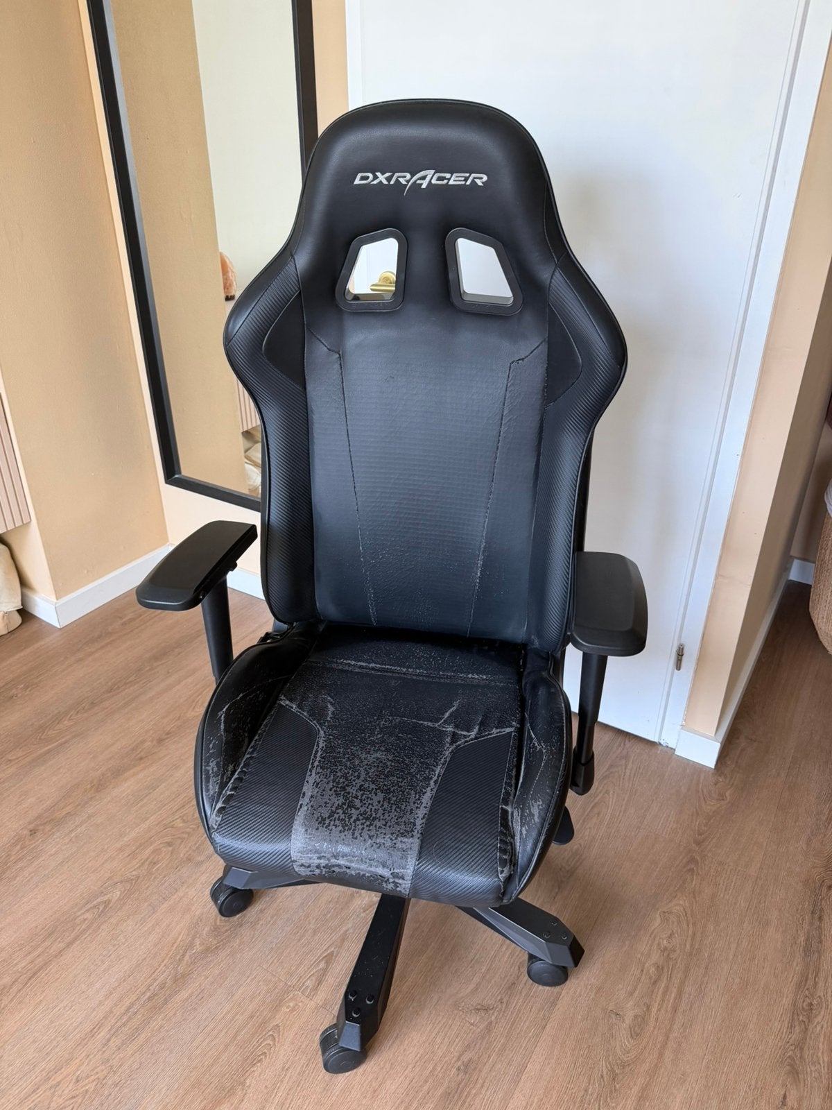 DXRacer KING Gaming Chair Zwart + hoes, Huis en Inrichting, Ophalen, Gebruikt, Zwart, Gaming bureaustoel