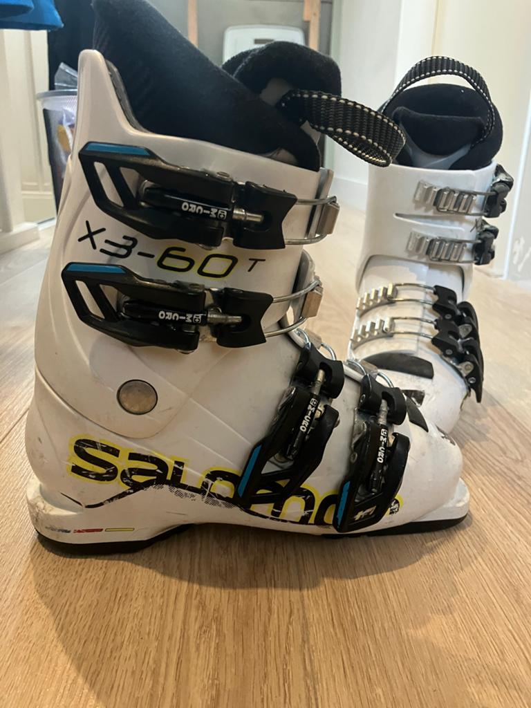 Salomon X3-60T Junior skischoenen - Maat 31 (Mondo Point 20), Sport en Fitness, Skiën en Langlaufen, Ophalen, Gebruikt, 100 tot 140 cm