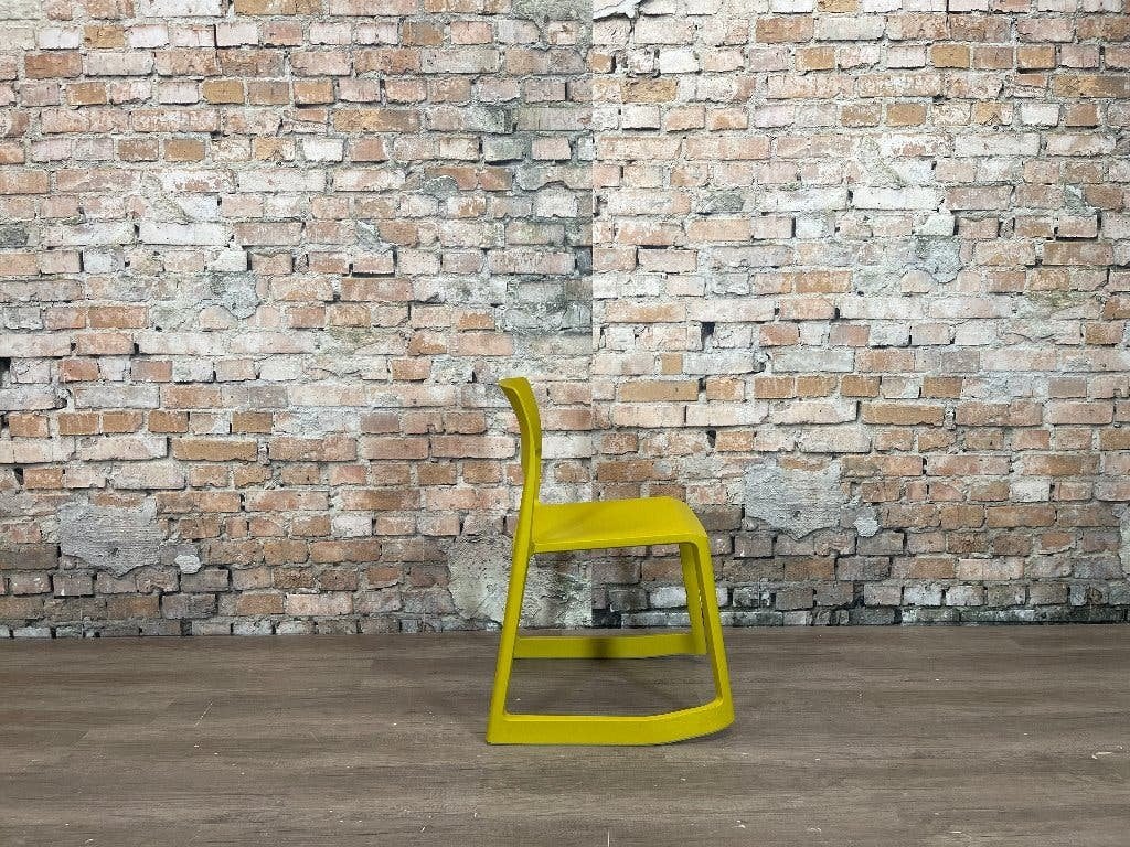 Vitra Tip Ton – Geel kunststof | Barber & Osgerby, Huis en Inrichting, Ophalen, Kunststof, Overige kleuren, Design