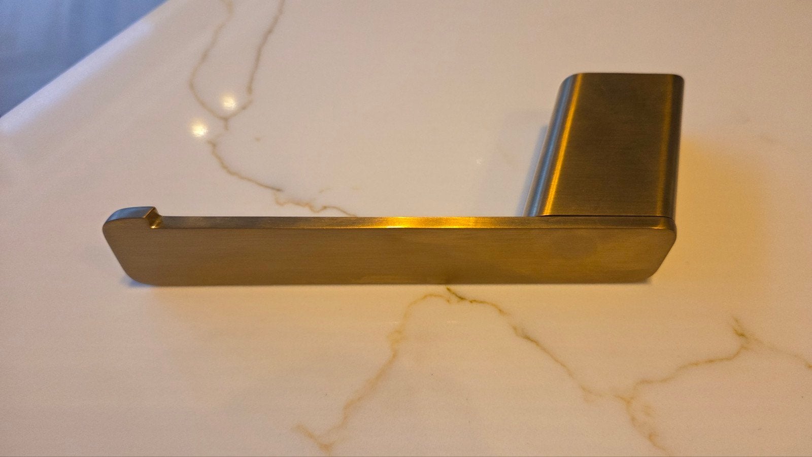 Geesa Shift Toiletrolhouder Goud Geborsteld (Links), Toilet-accessoire, Overige merken, Nieuw, Ophalen of Verzenden