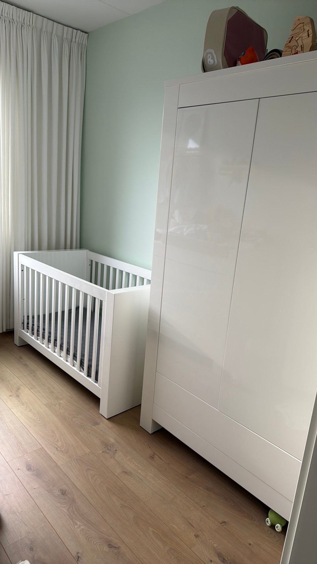 Kidsmill babykamer hoogglans wit greeploos, Kinderen en Baby's, Ophalen, Gebruikt, Jongetje of Meisje