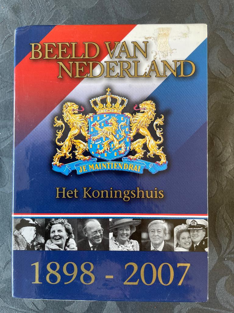 Gratis: DVD’s Koningshuis, Ophalen, Alle leeftijden, Boxset, Zo goed als nieuw