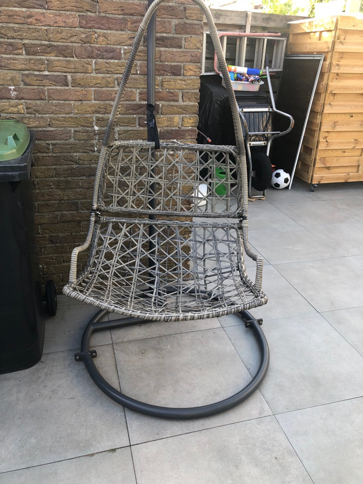 Hangstoel met standaard - opknapper, Tuin en Terras, Ophalen of Verzenden, Gebruikt, Wicker