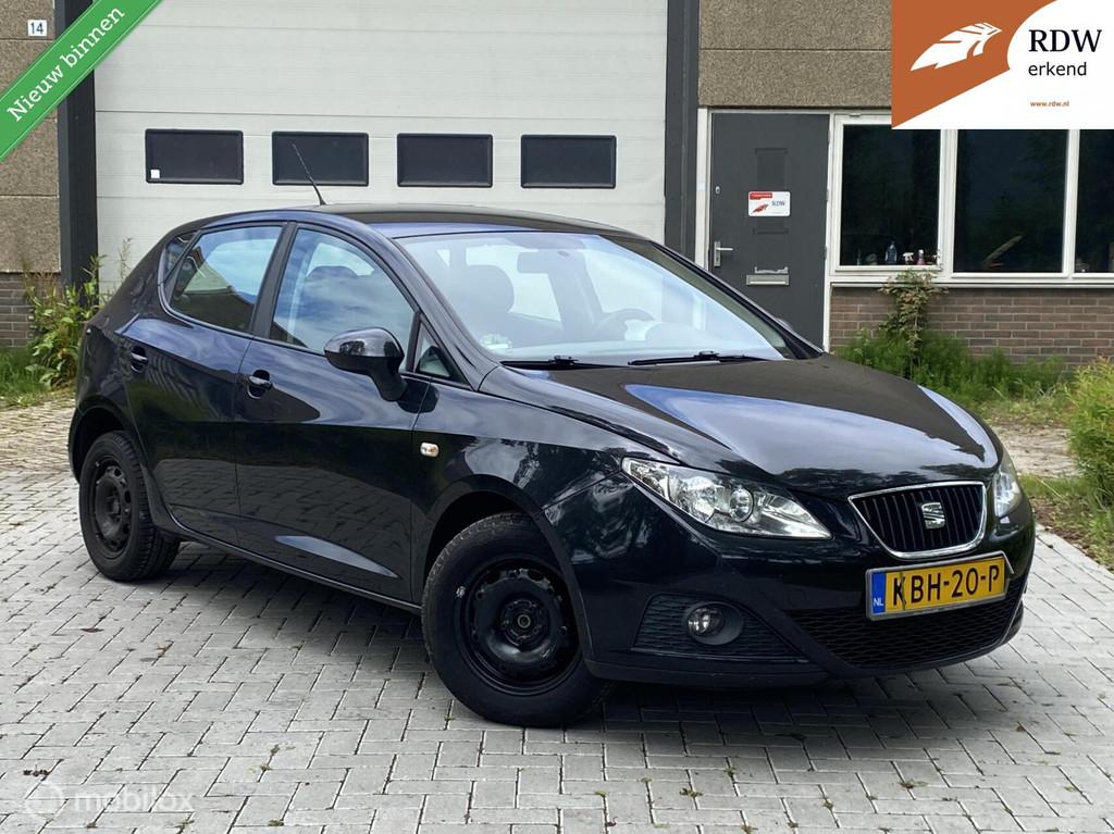 Seat Ibiza 1.4 Sport-up AIRCO/PARKEERSENSOR/CRUISE/APK NIEUW, Voorwielaandrijving, 86 pk, Gebruikt, 4 cilinders