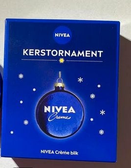 NIVEA kerstornament (kerst ornament /hanger/kerstbal)(nieuw), Ophalen of Verzenden, Nieuw