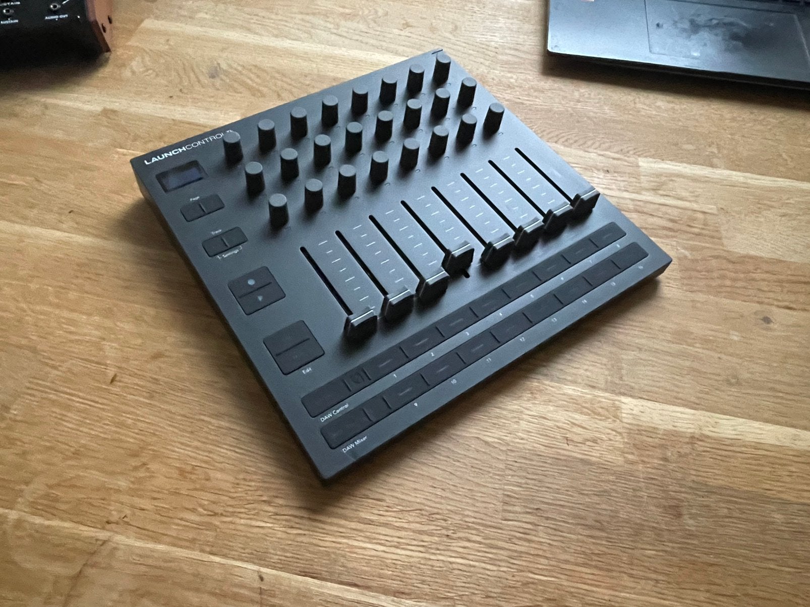 Novation Launchcontrol XL MK3, Muziek en Instrumenten, Ophalen of Verzenden, Zo goed als nieuw