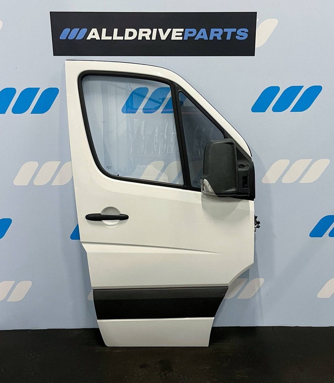 Voorportier rechts Mercedes Sprinter W906 wit A9067200105, Auto-onderdelen, Gebruikt, -, Deur, -