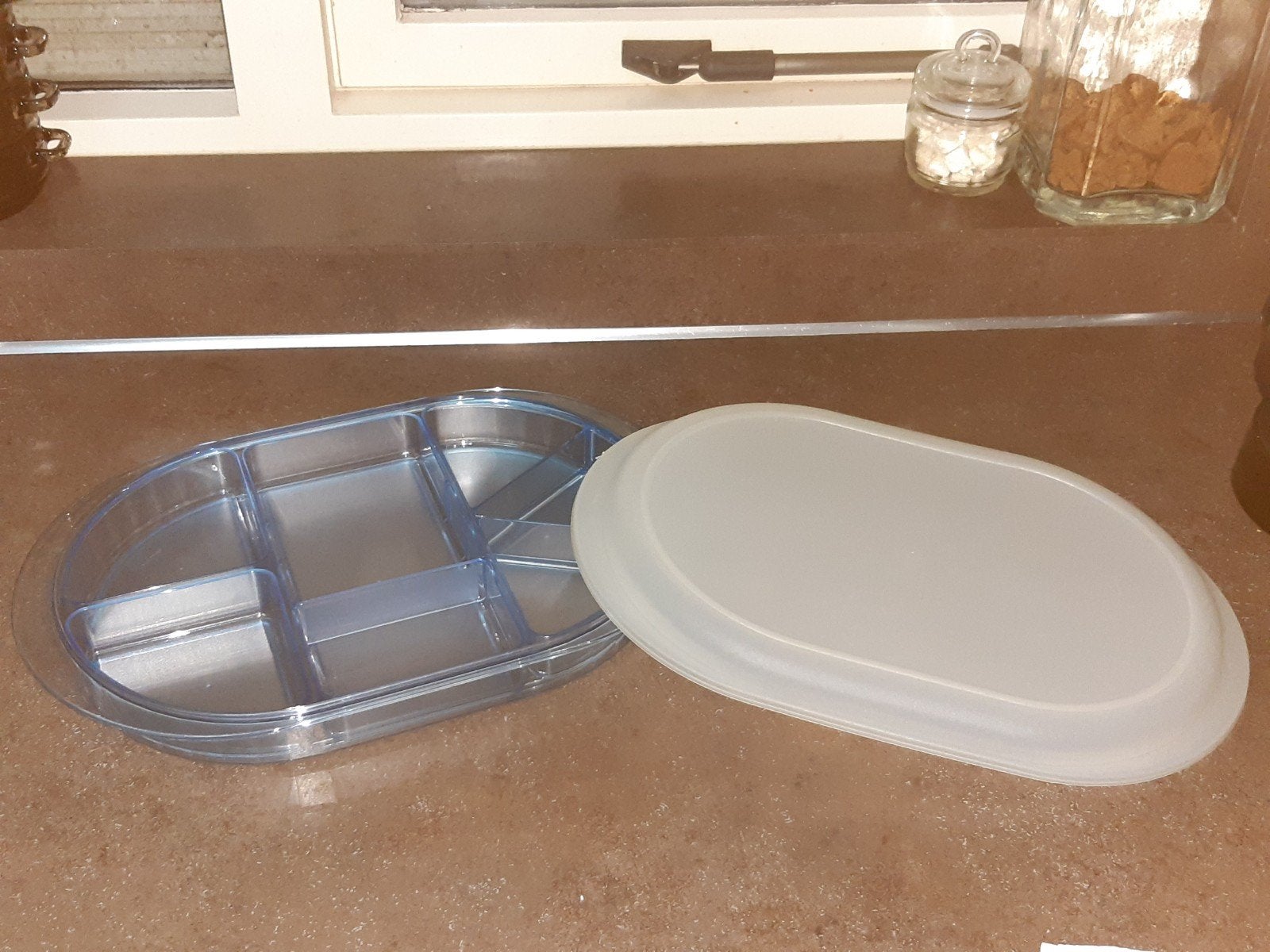 tupperware doorzichtige vakken party hapjes serveerschaal, Ophalen of Verzenden, Schaal