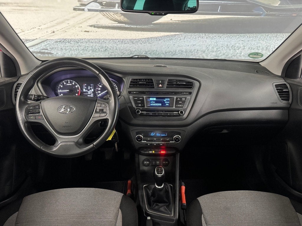 Hyundai I20 1.2 HP I-MOTION COMFOFT / Trekhaak / APK t/m 28-, Auto's, Euro 6, 4 cilinders, Origineel Nederlands, Bedrijf