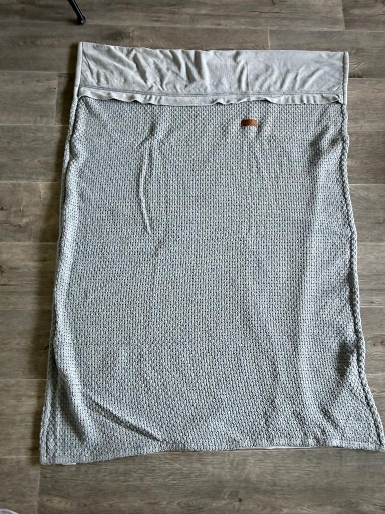Baby's Only ledikant deken - Grijs gebreid, Ophalen of Verzenden, Zo goed als nieuw, 100 cm of meer, Deken