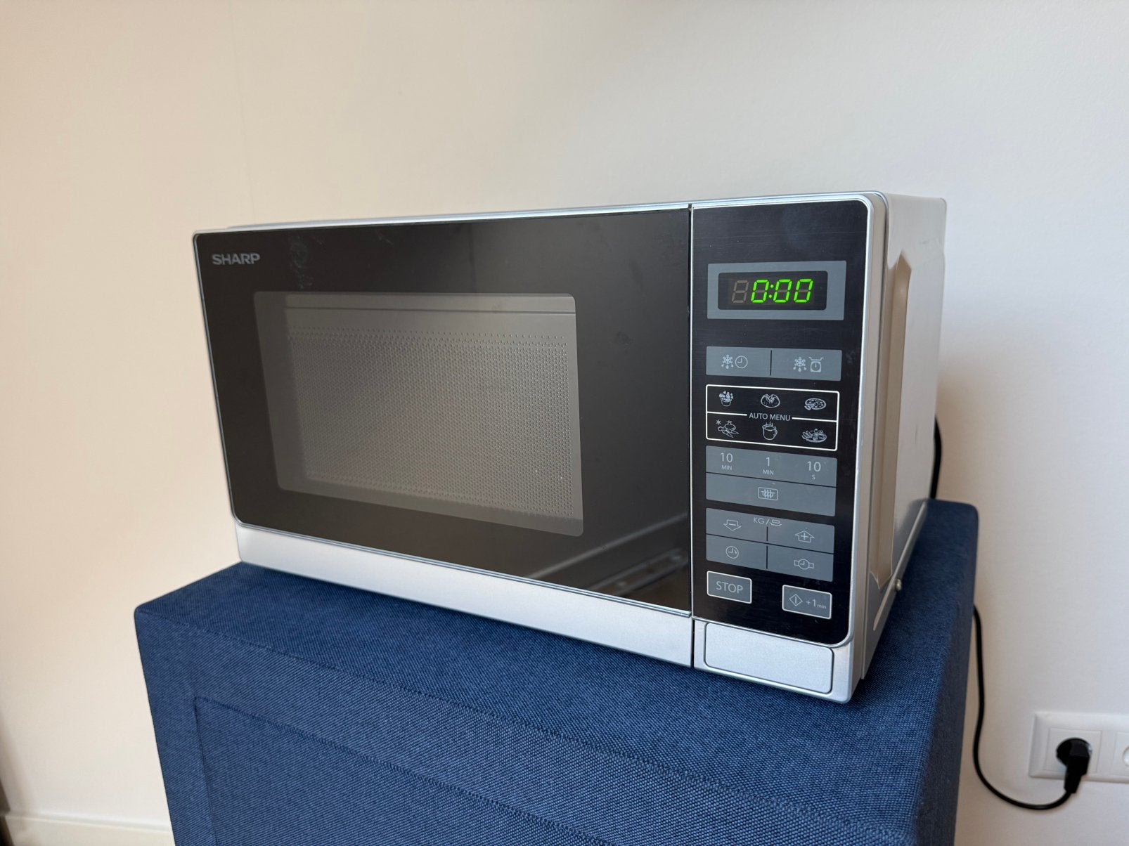 Sharp Magnetron R242, Witgoed en Apparatuur, Ophalen, Zo goed als nieuw