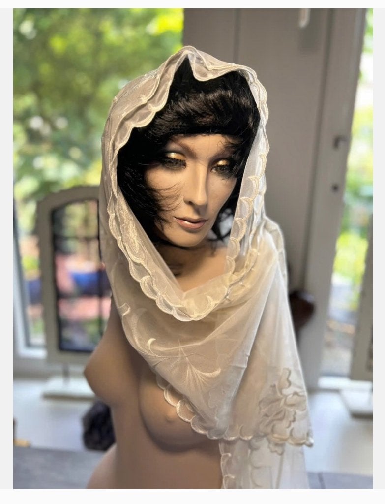 Creme kleurige stola of omslagdoek, v. vele doeleinden, Maat 46/48 (XL) of groter, Ophalen of Verzenden, Zo goed als nieuw, X