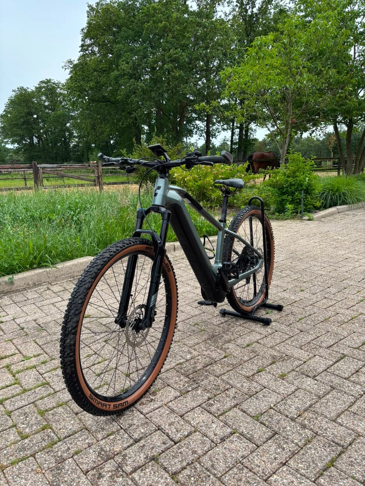 Cube E-mountainbike maat m bosch 625, Ophalen, Zo goed als nieuw, 51 tot 55 cm, Cube