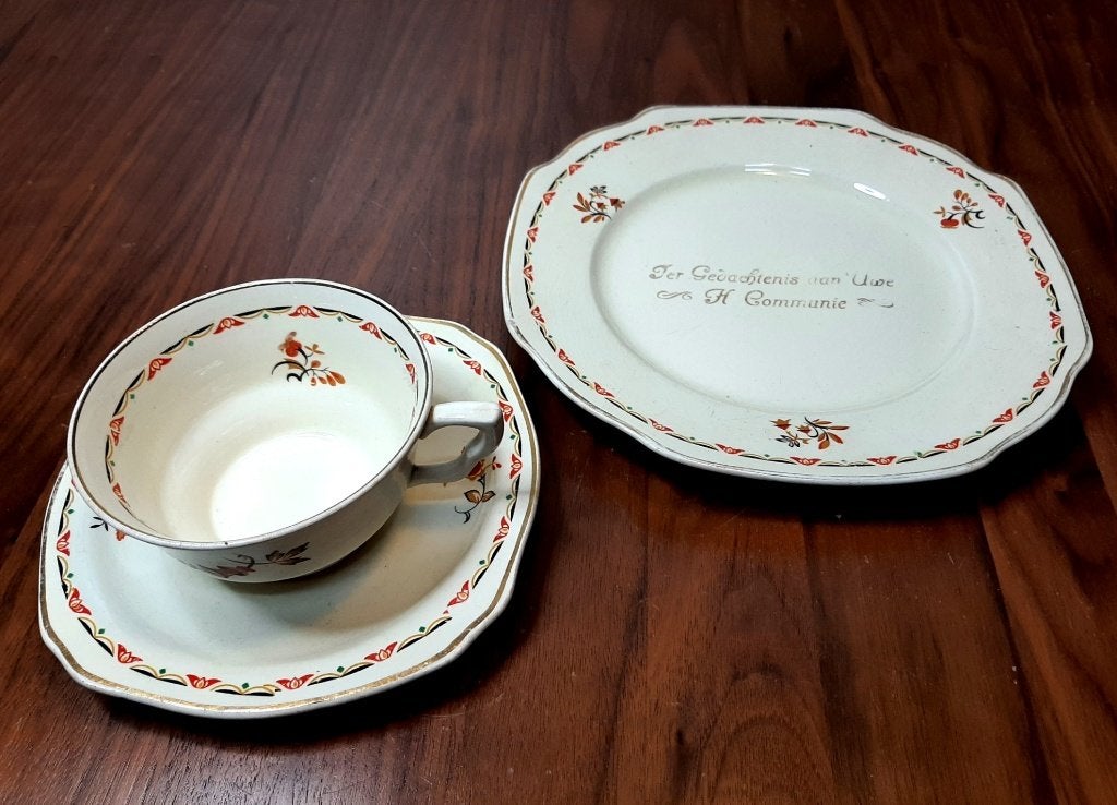 Herdenking servies. Société Céramique Maestricht., Antiek en Kunst, Ophalen of Verzenden