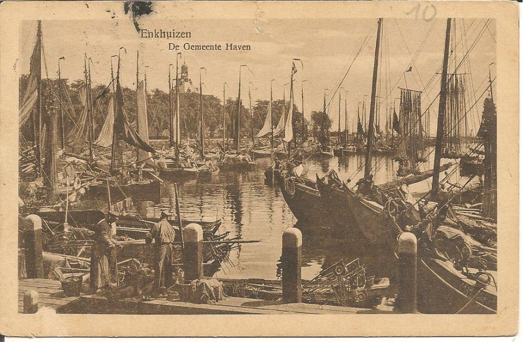 Enkhuizen De Gemeente Haven., Ophalen of Verzenden, 1920 tot 1940, Gelopen, Noord-Holland