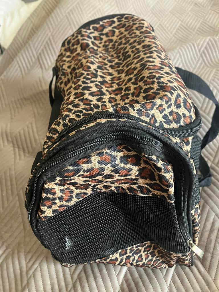 Kattentas, Ophalen, Zo goed als nieuw