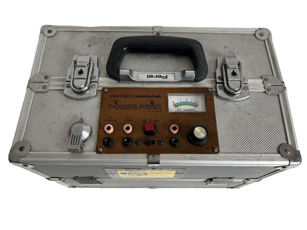 Multiplex powerpanel + koffer incl. 2 sleutels rc vliegtuig, Hobby en Vrije tijd, Modelbouw | Radiografisch | Vliegtuigen, Ophalen of Verzenden