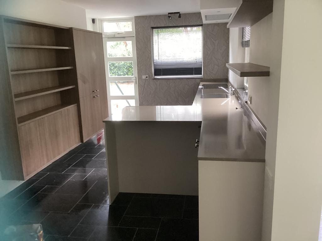 Keukenblok met houten zwevende kast., Ophalen of Verzenden, Zo goed als nieuw, 50 tot 75 cm, Minder dan 100 cm