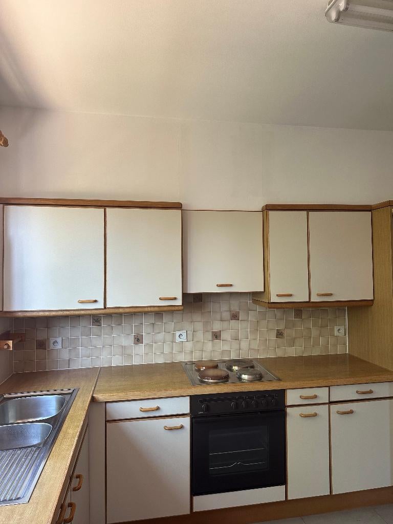 Prachtige Vintage Keuken – Uitzonderlijke Staat, Huis en Inrichting, Keuken | Complete keukens, Ophalen, Wit, Hoekkeuken, Zo goed als nieuw