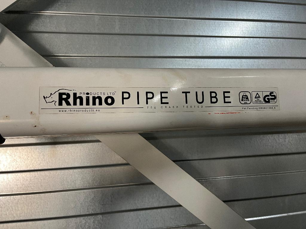 Rhino pipe tube 500cm, Ophalen, Zo goed als nieuw