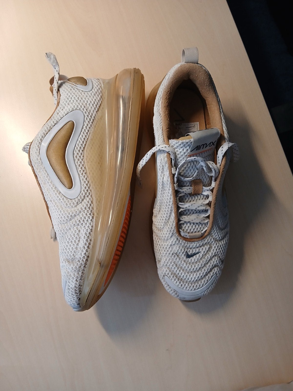 Nike Air Max 720 sneakers, maat 42,5, Kleding | Heren, Schoenen, Ophalen of Verzenden, Gedragen, Wit