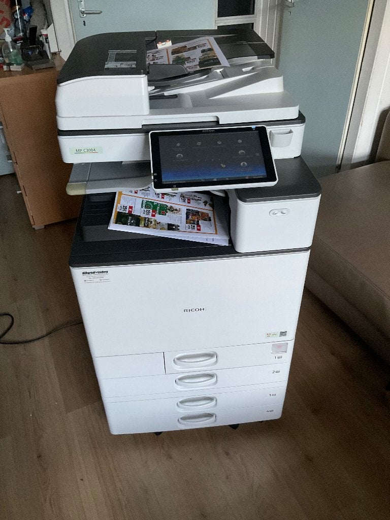 Ricoh MP C3004 Kleuren Kopieeren /Printing /Scanen, Ophalen, All-in-one, Draadloos, Zo goed als nieuw