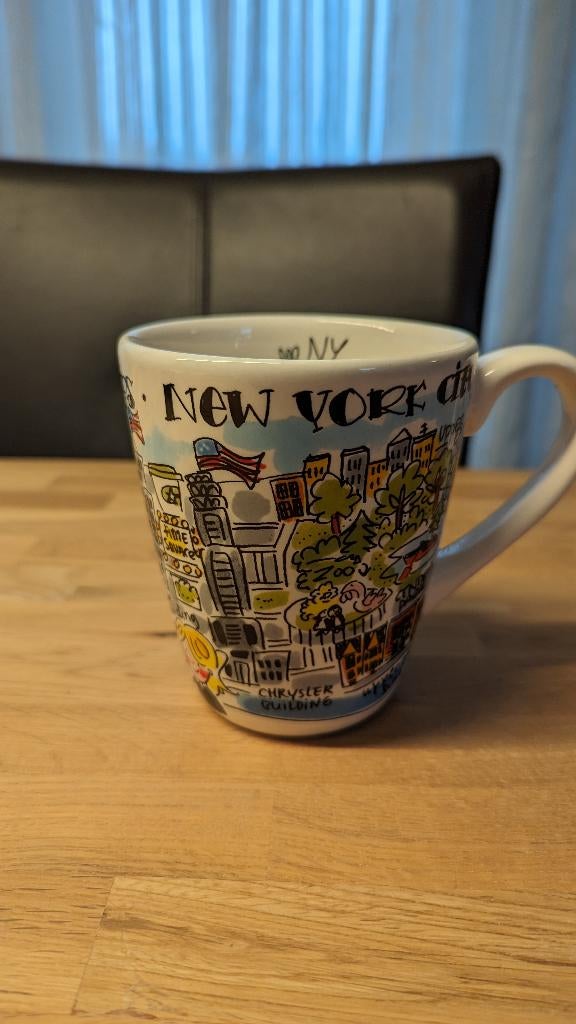 Blond Amsterdam city mok New York, Huis en Inrichting, Blond Amsterdam, Ophalen of Verzenden, Zo goed als nieuw, Kop(pen) en/of Schotel(s)