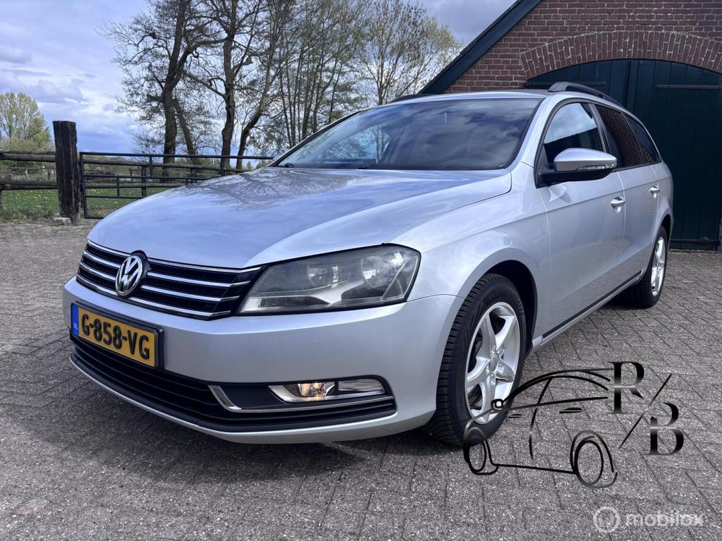 Volkswagen Passat Variant 1.4 TSI Highline BlueMotion, Voorwielaandrijving, Euro 5, Gebruikt, Zwart