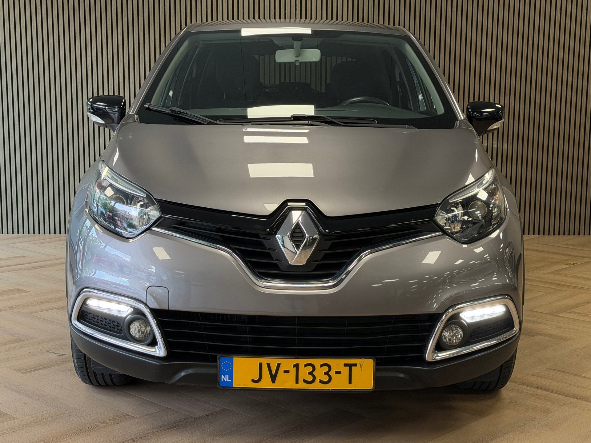Renault Captur 0.9 TCe Authentique LIMITED LPG G3 TREKHAAK N, 898 cc, Stof, Euro 6, Met garantie (alle)